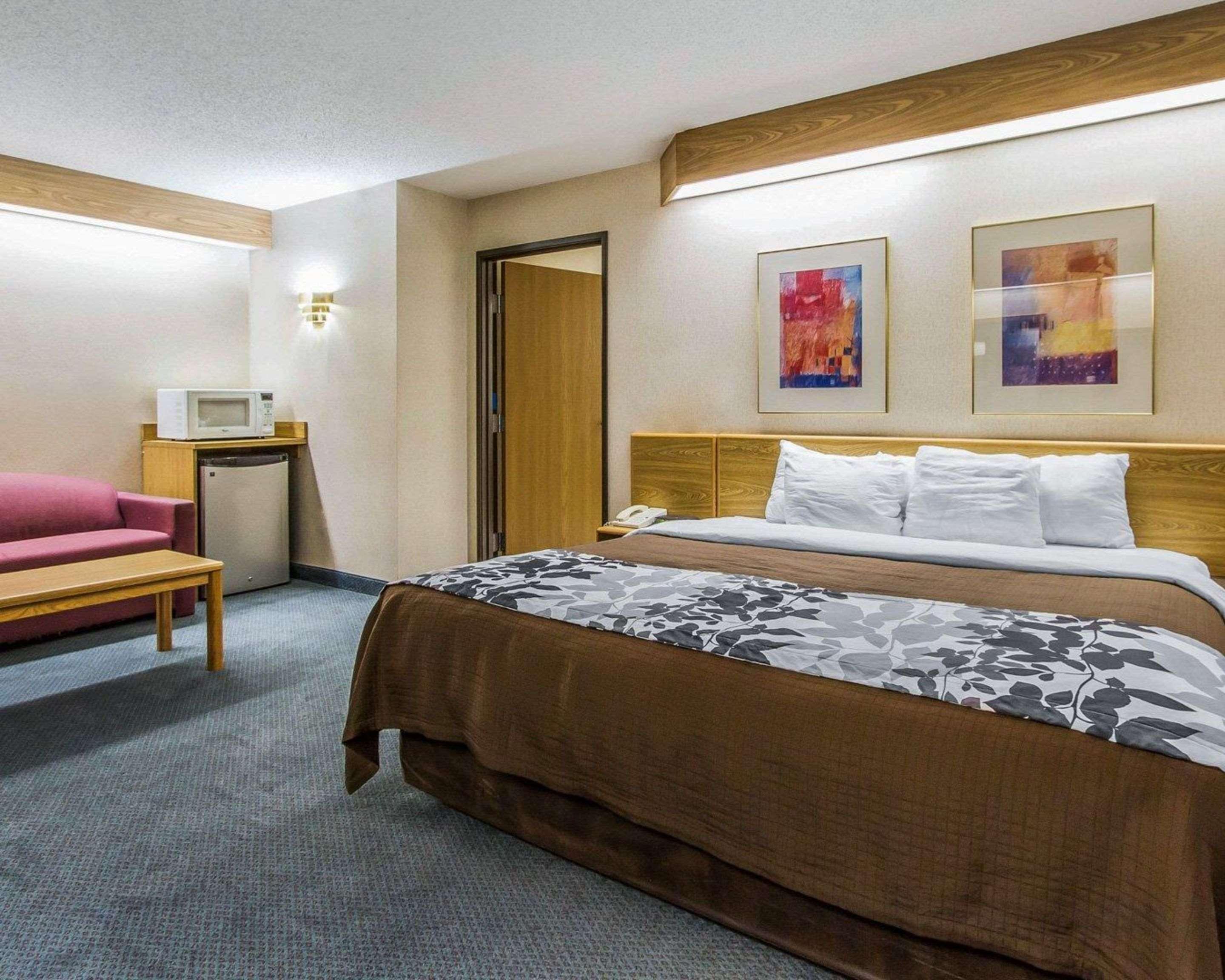 Rodeway Inn Fremont Exteriér fotografie